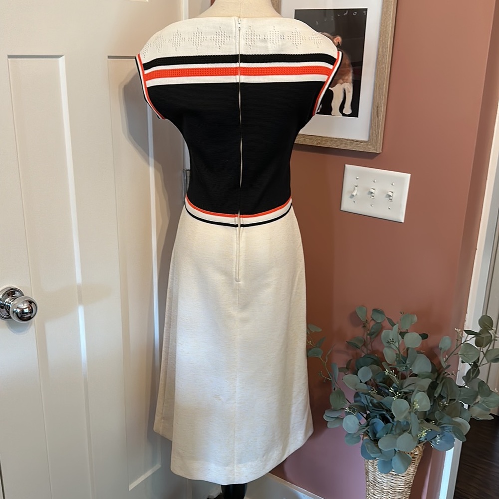 Vintage Bleeker Street polyester blend back zipper 10 capped sleeve knit dress - Picture 9 of 16